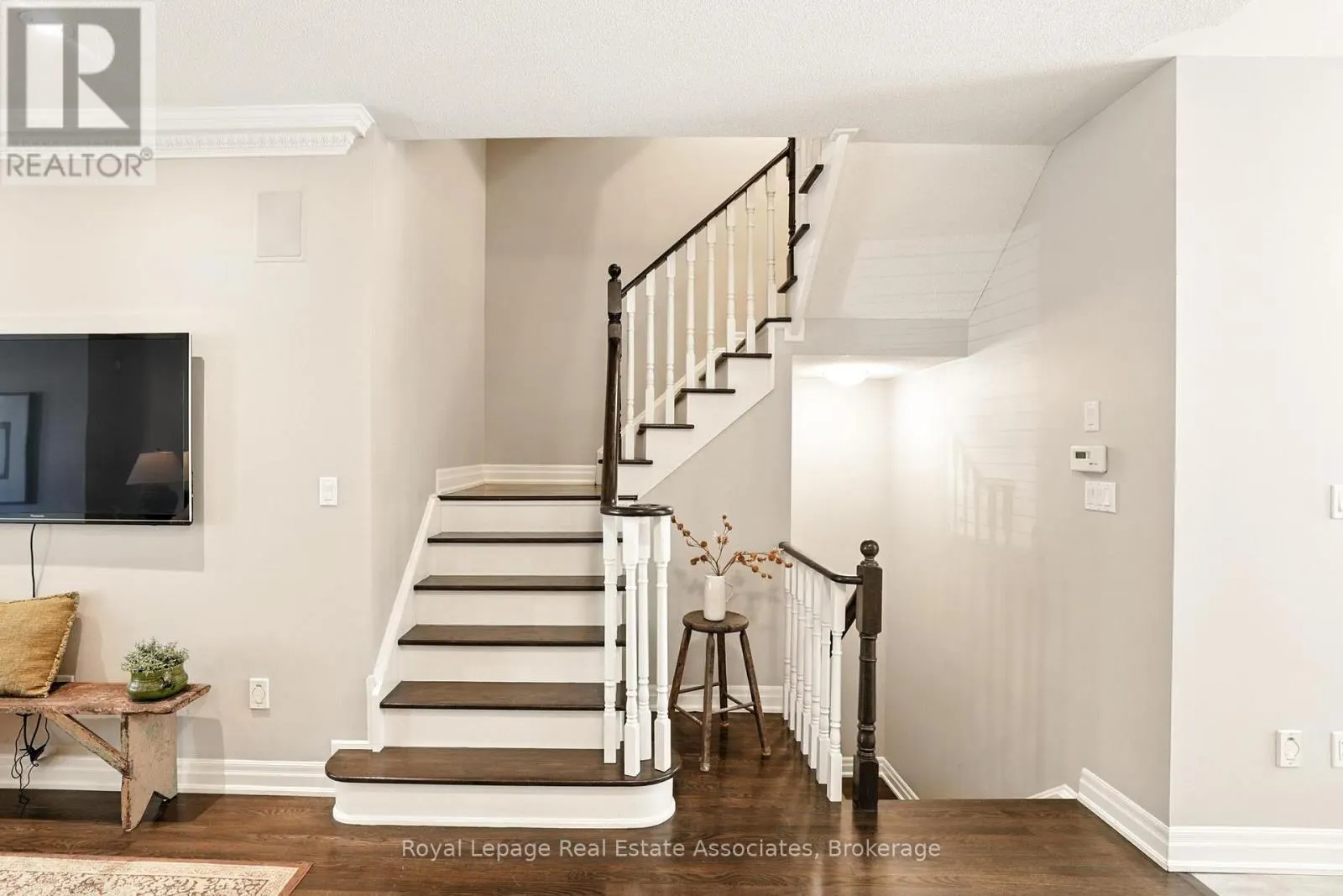 128 ST LAWRENCE DRIVE