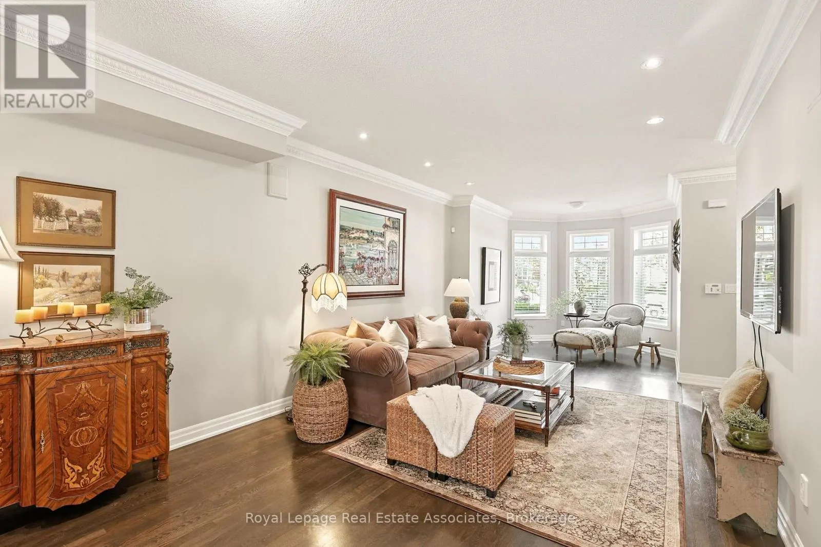 128 ST LAWRENCE DRIVE