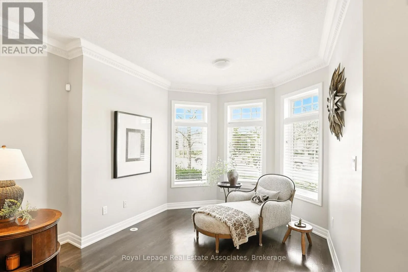 128 ST LAWRENCE DRIVE