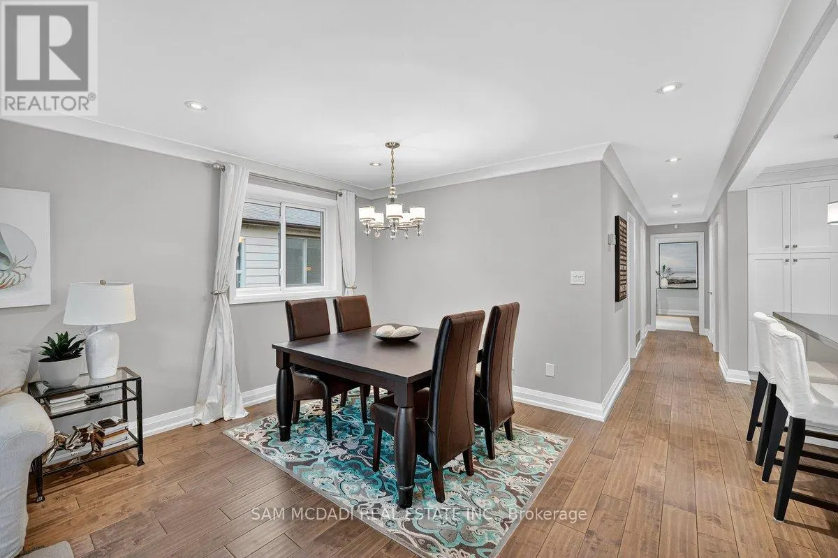 42 PETER STREET N