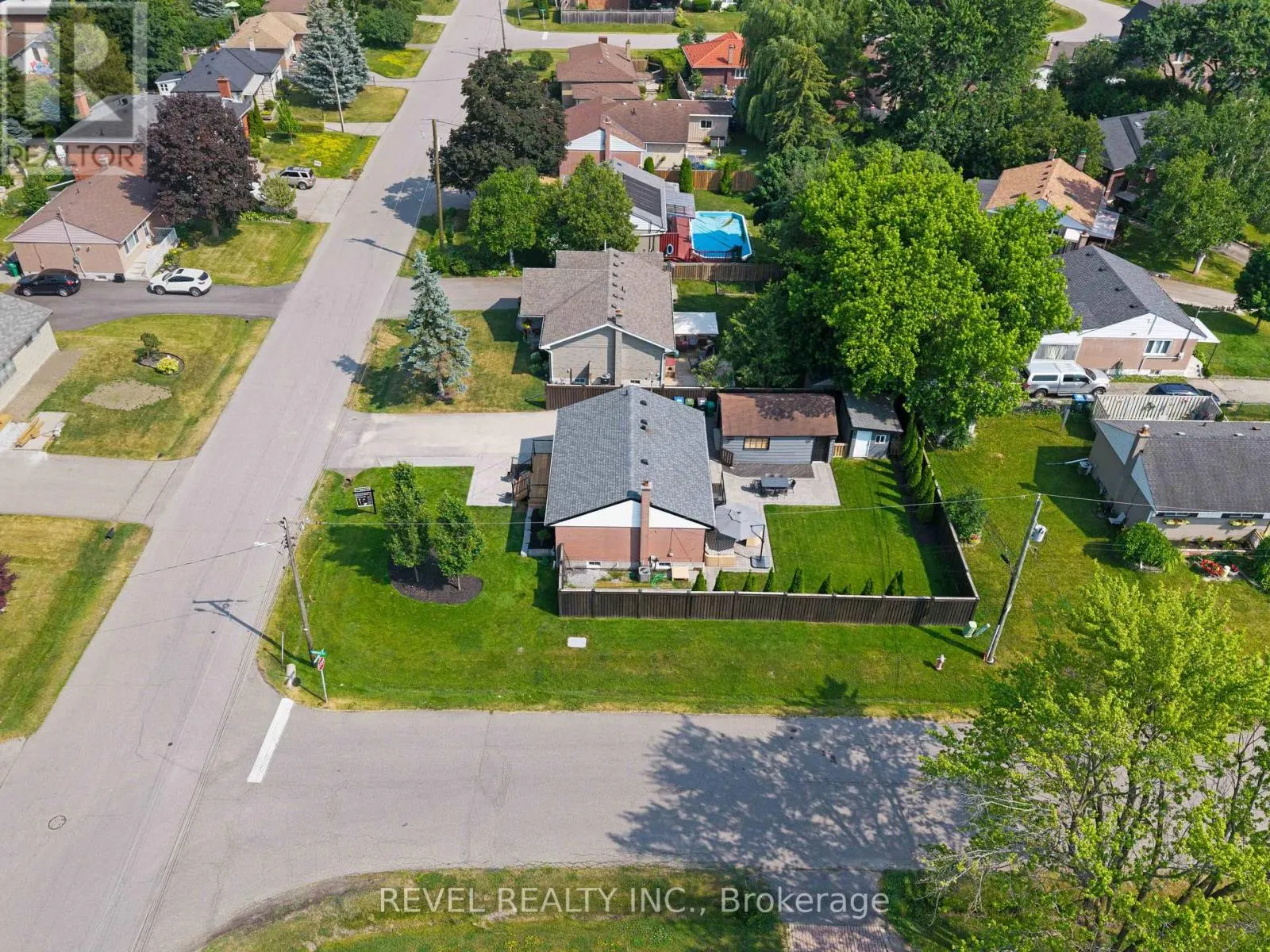 294 HENDERSON STREET