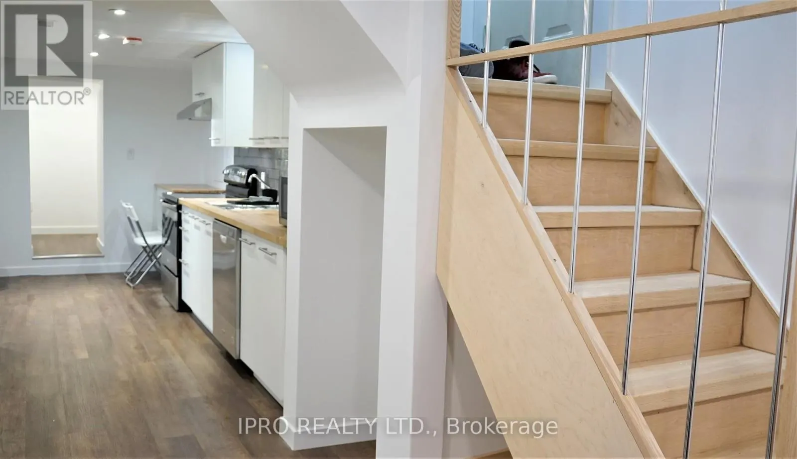LOWER LEVEL - 31 ROTHERHAM AVENUE