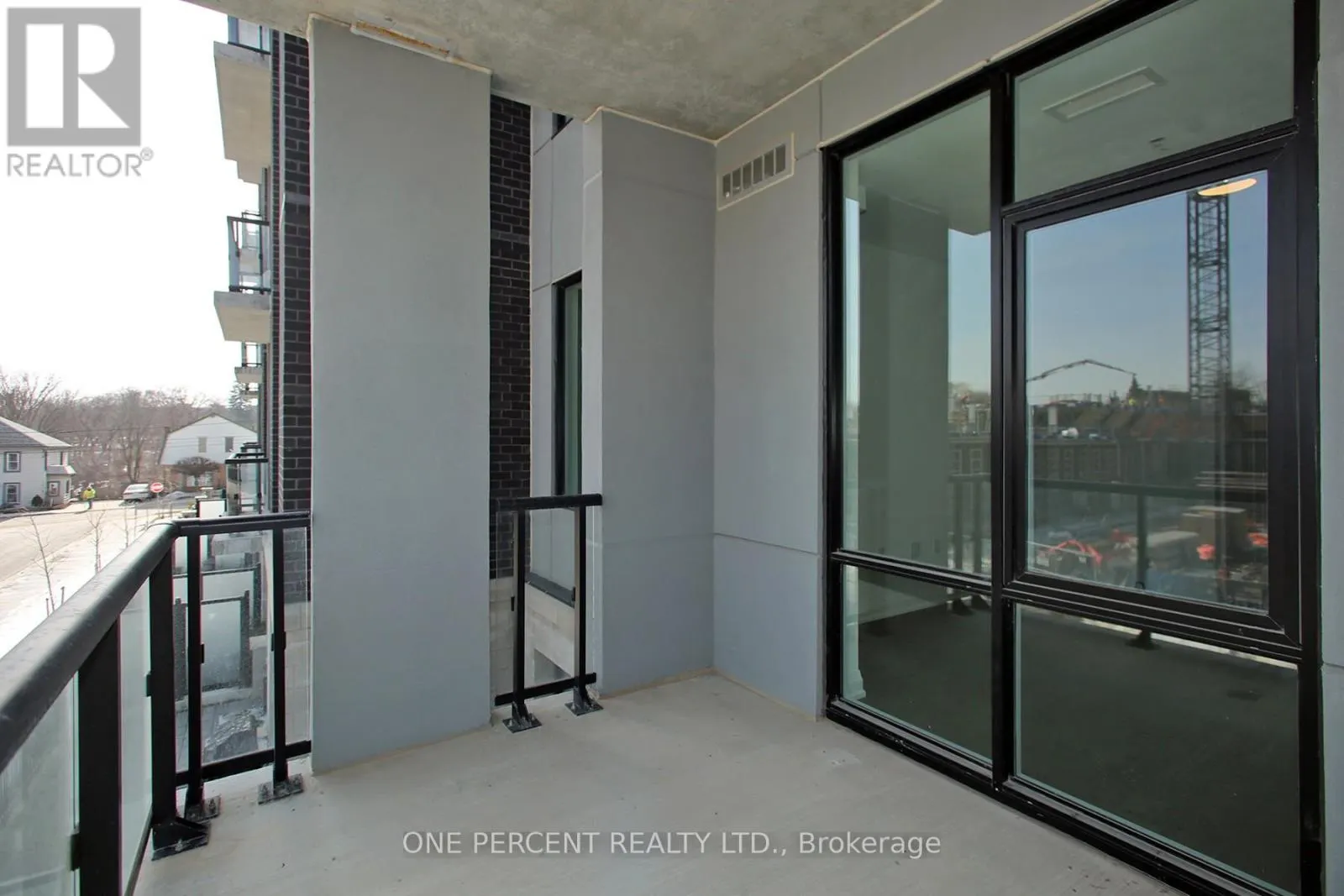 204 - 42 MILL STREET