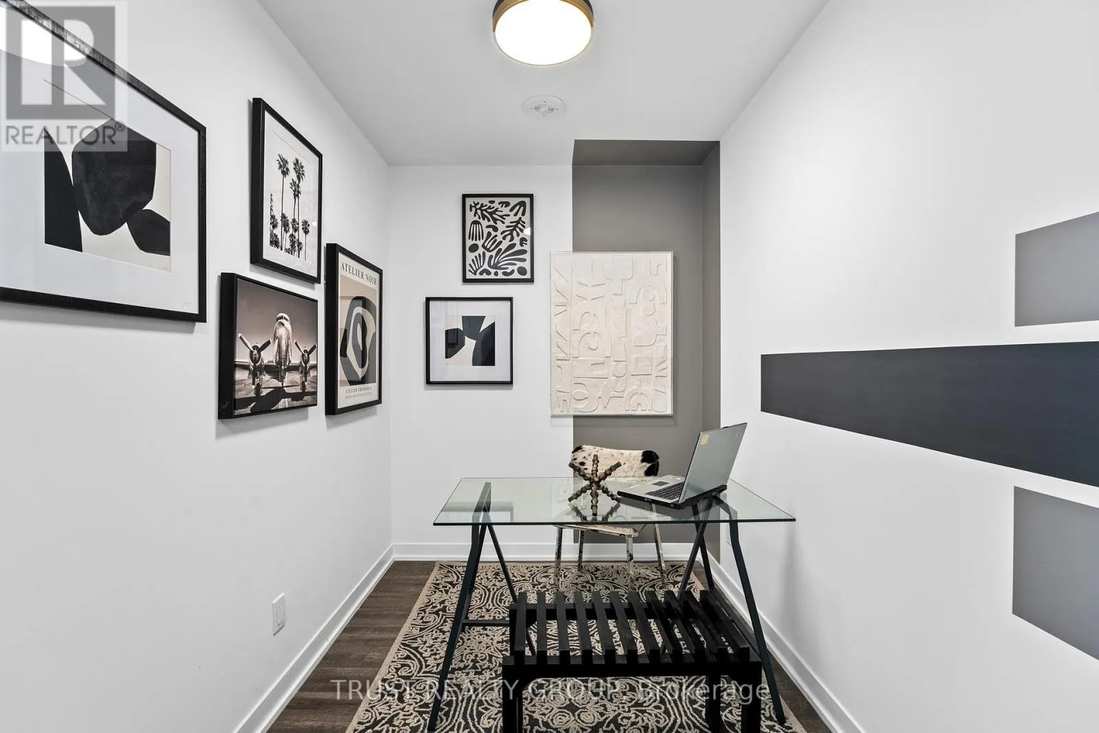 1104 - 1808 ST. CLAIR AVENUE W