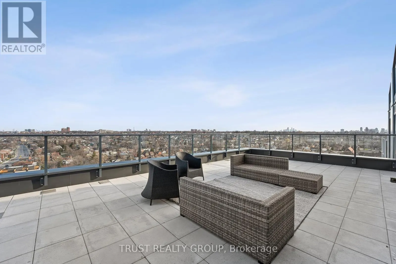 1104 - 1808 ST. CLAIR AVENUE W