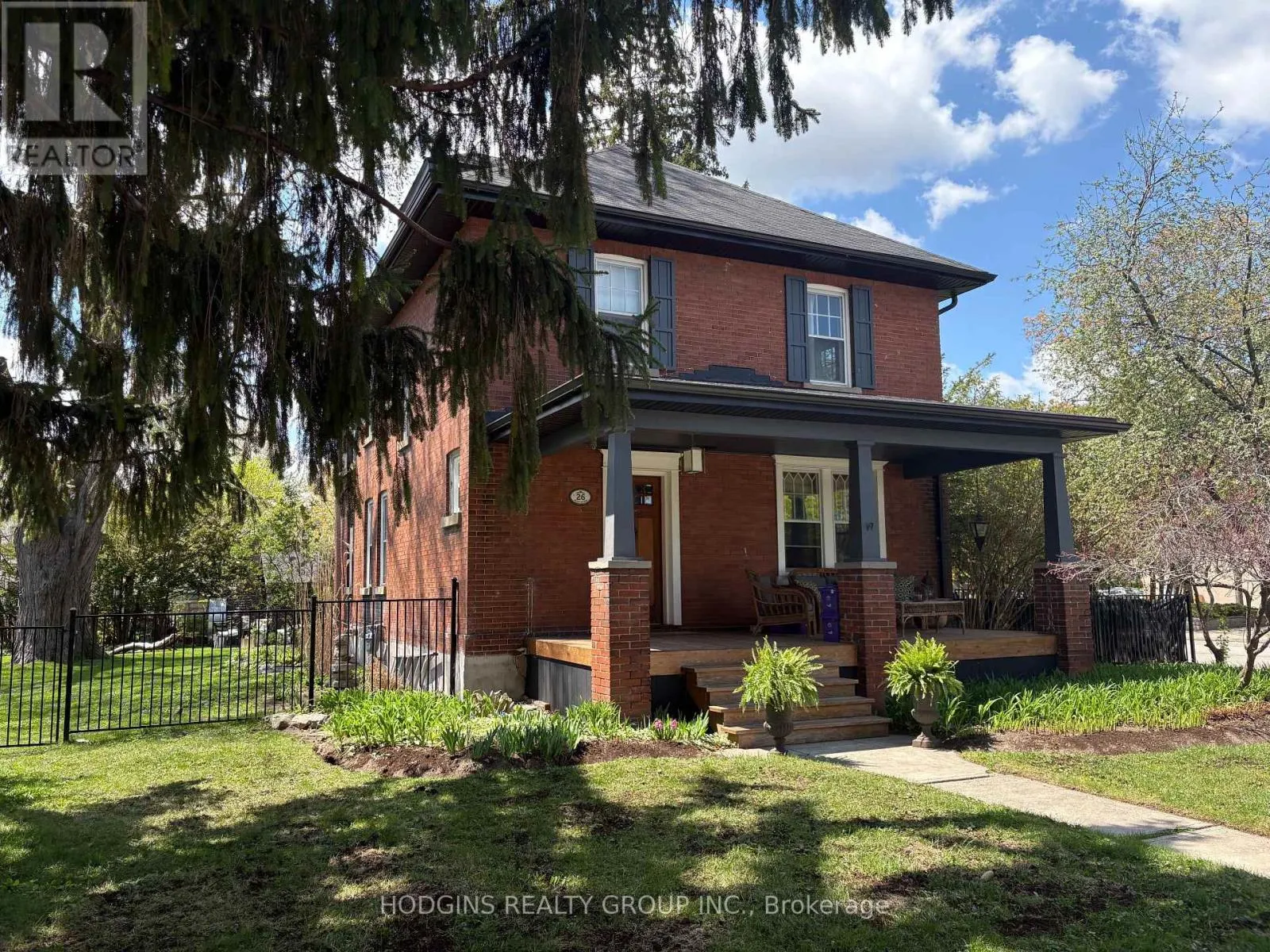 26 BRANT AVENUE