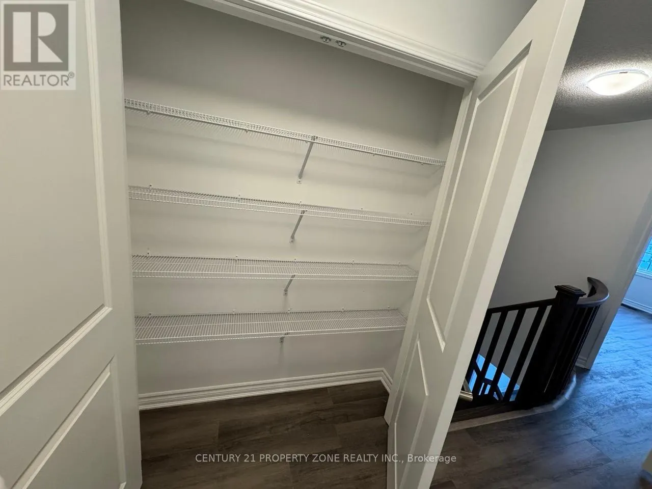 6 BELLASERA WAY