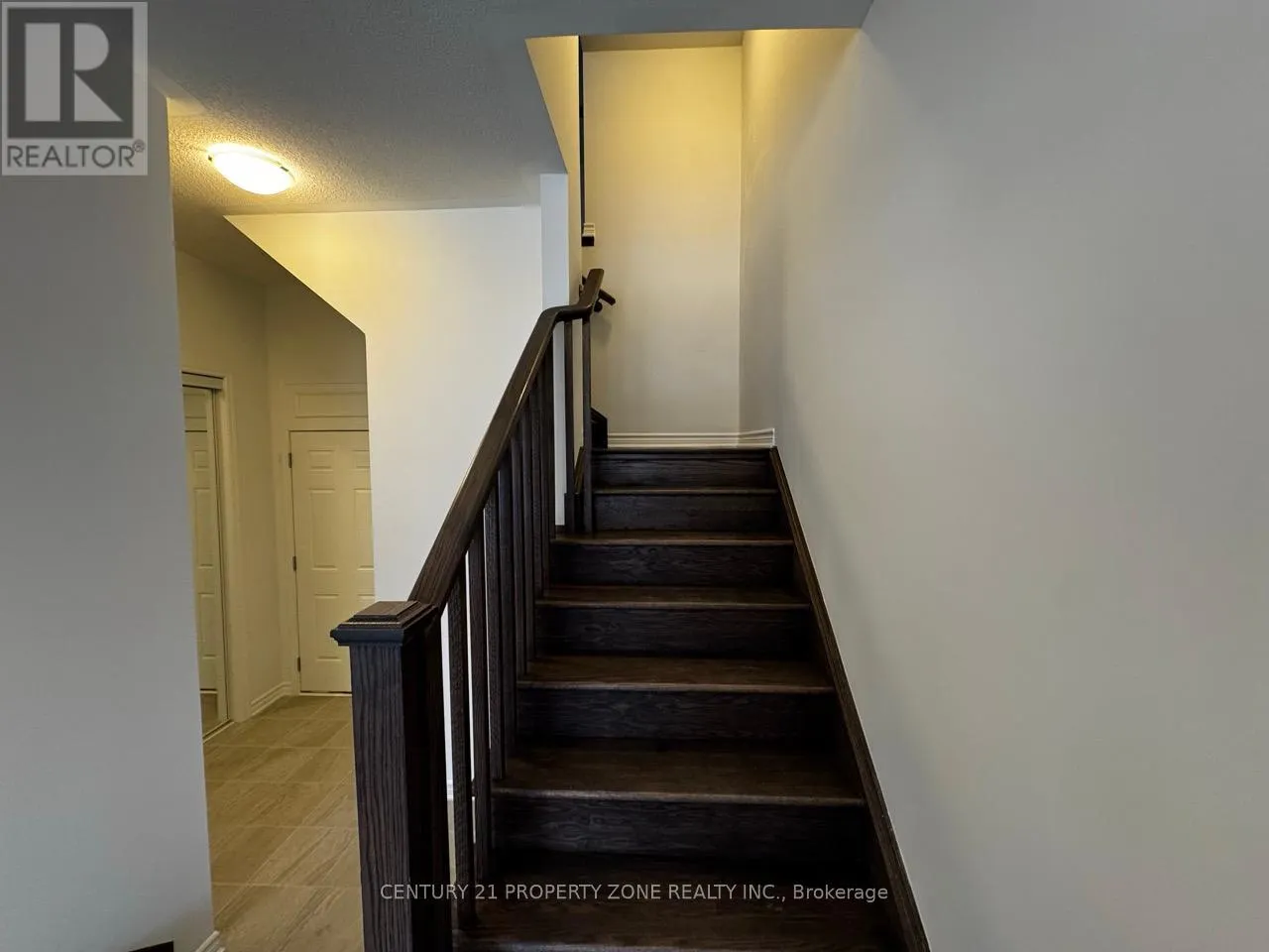 6 BELLASERA WAY