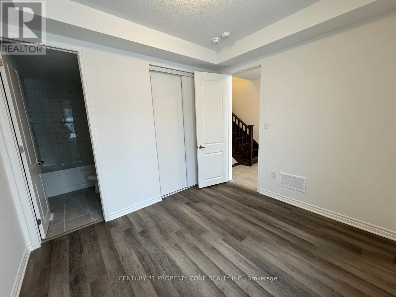 6 BELLASERA WAY