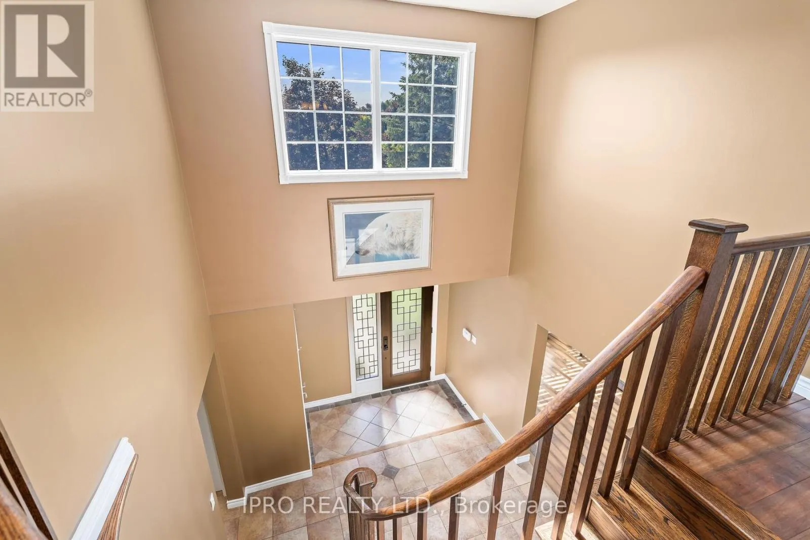 8 JASON CRESCENT
