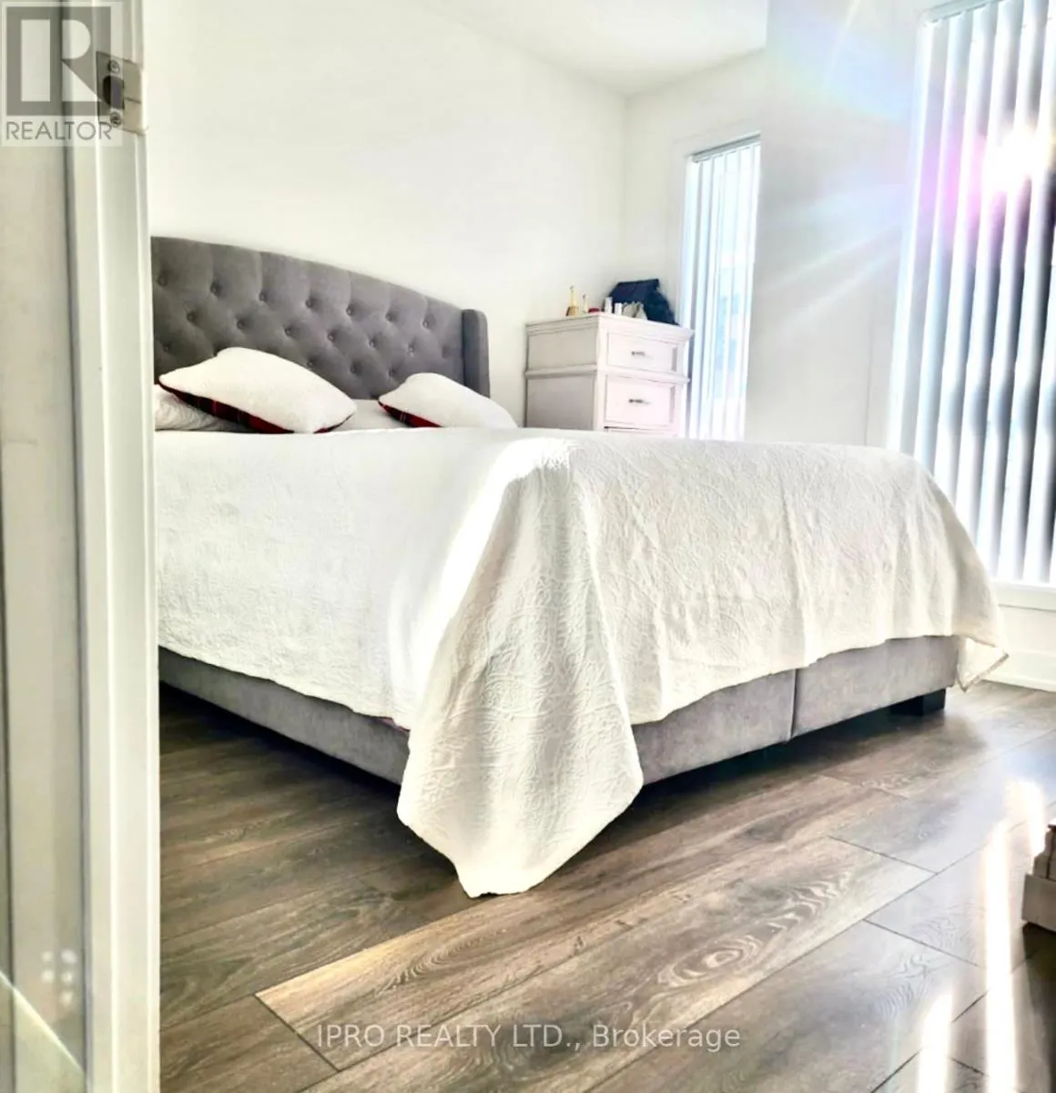 203 - 150 CANON JACKSON DRIVE