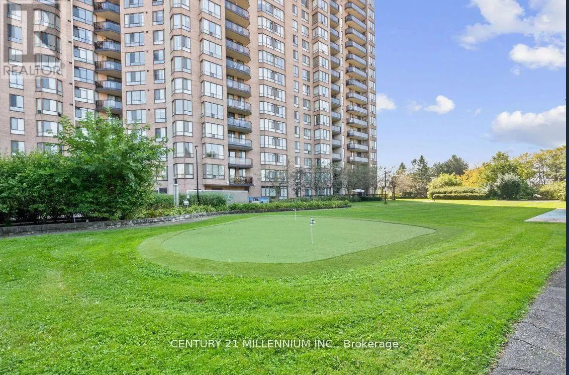 208 - 20 CHERRYTREE DRIVE