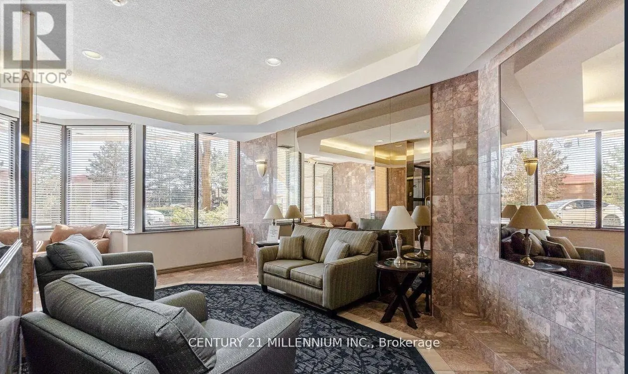 208 - 20 CHERRYTREE DRIVE