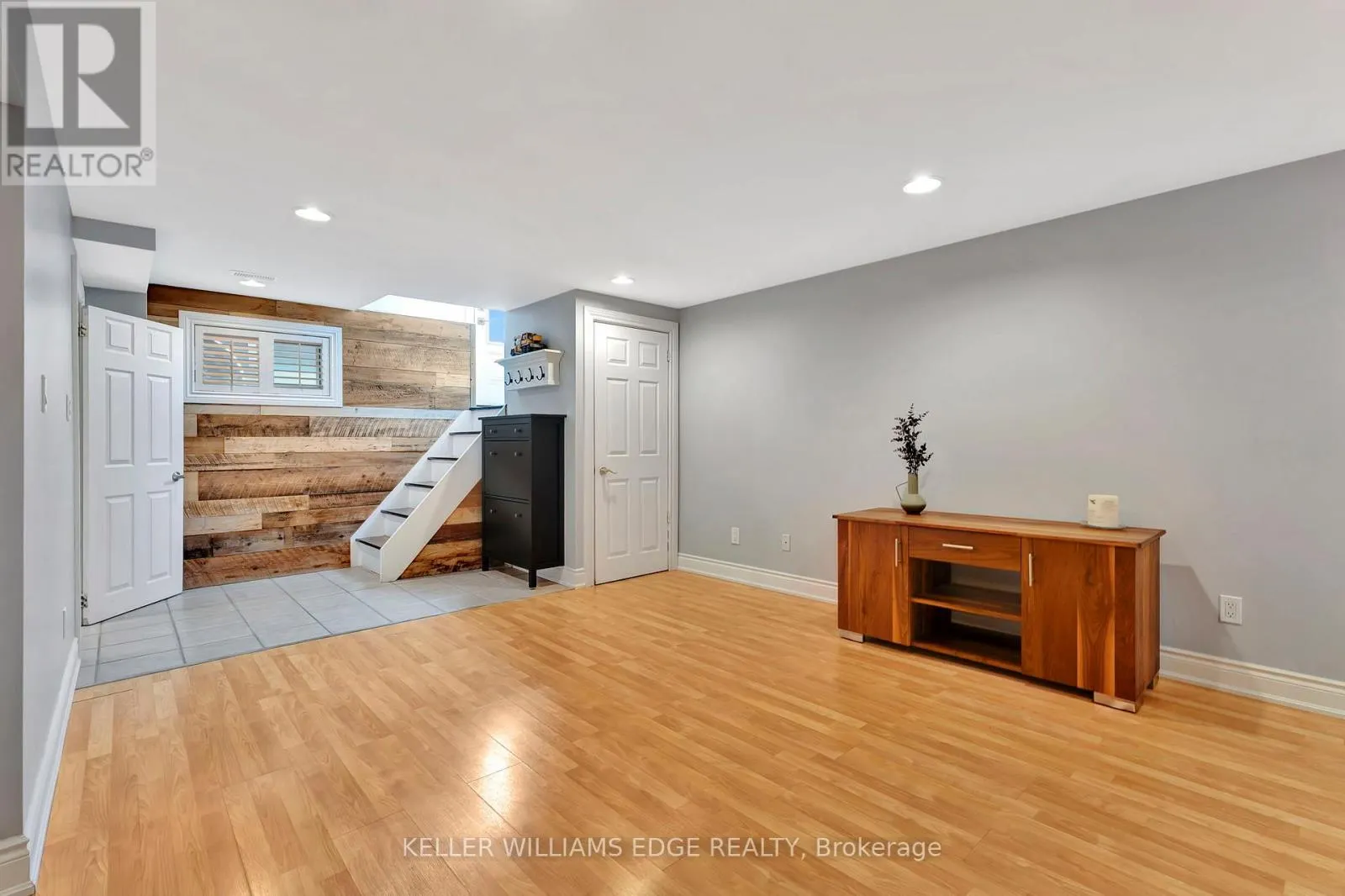 635 INVERNESS AVENUE