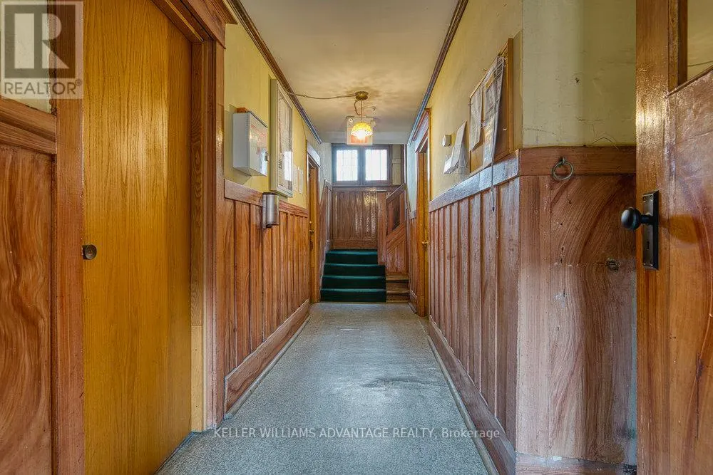 24 INDIAN ROAD CRESCENT