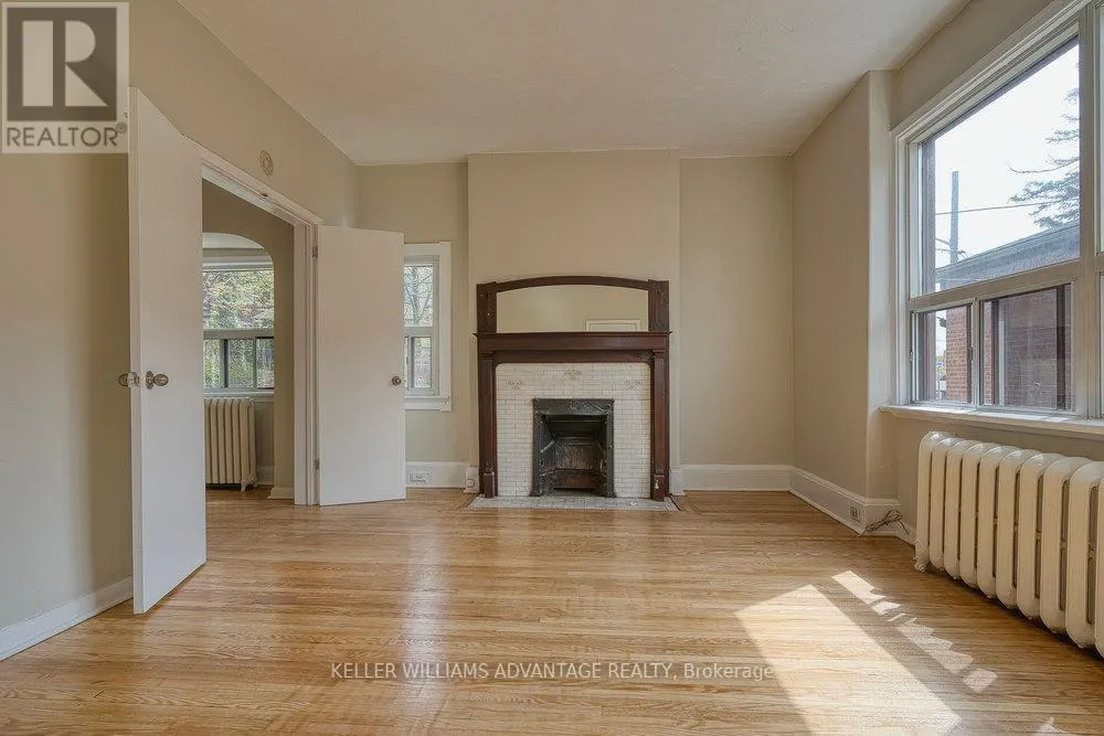 24 INDIAN ROAD CRESCENT