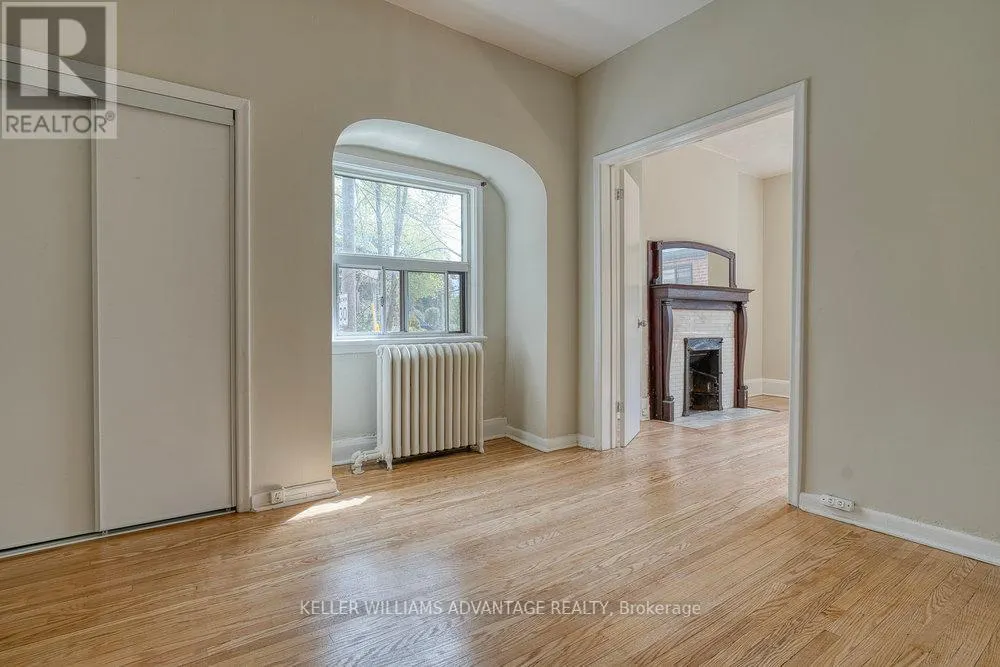 24 INDIAN ROAD CRESCENT