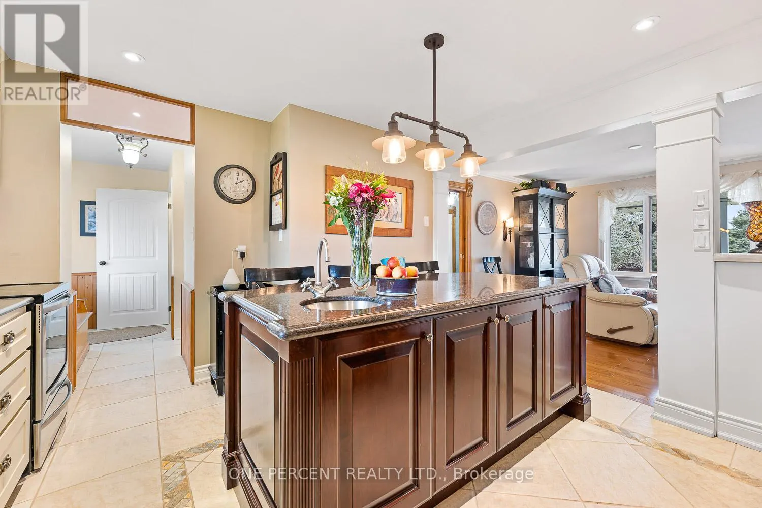 18234 MISSISSAUGA ROAD