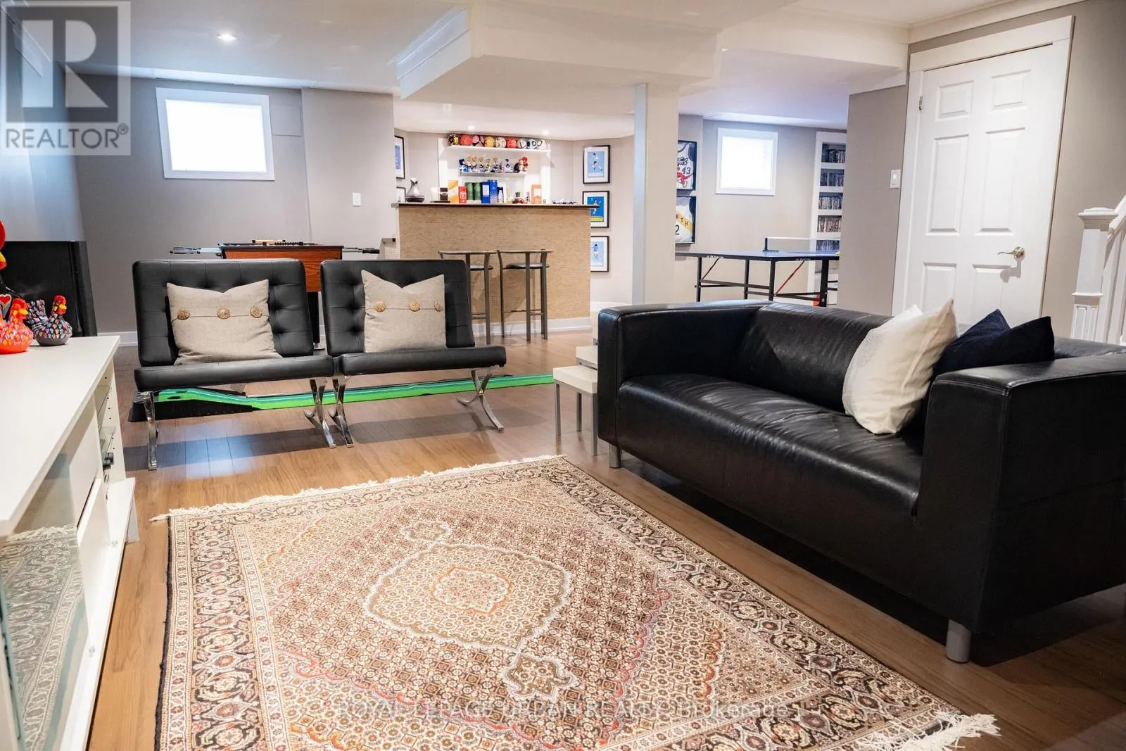 27 LIGHTHEART DRIVE