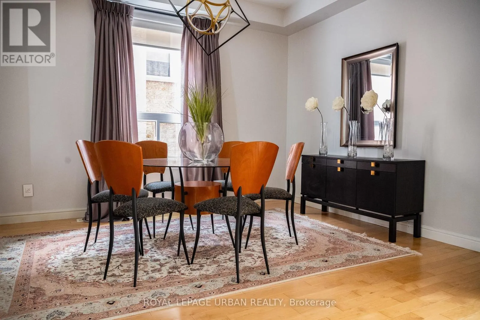 27 LIGHTHEART DRIVE