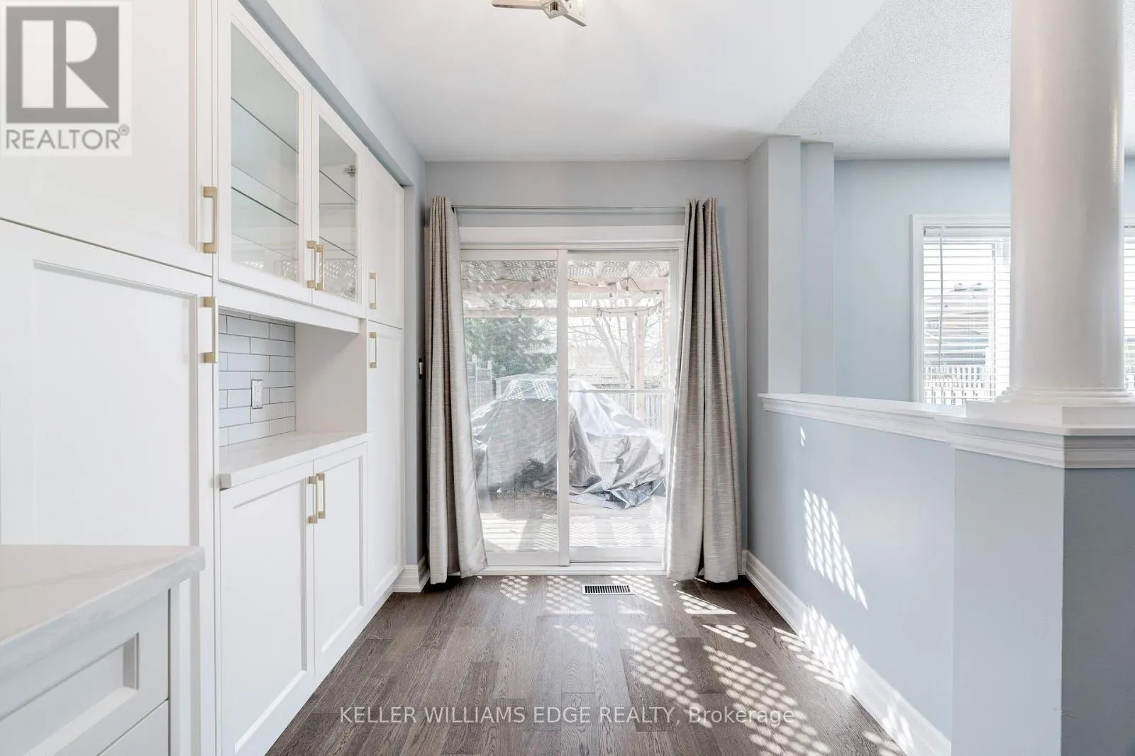 85 MOWAT CRESCENT