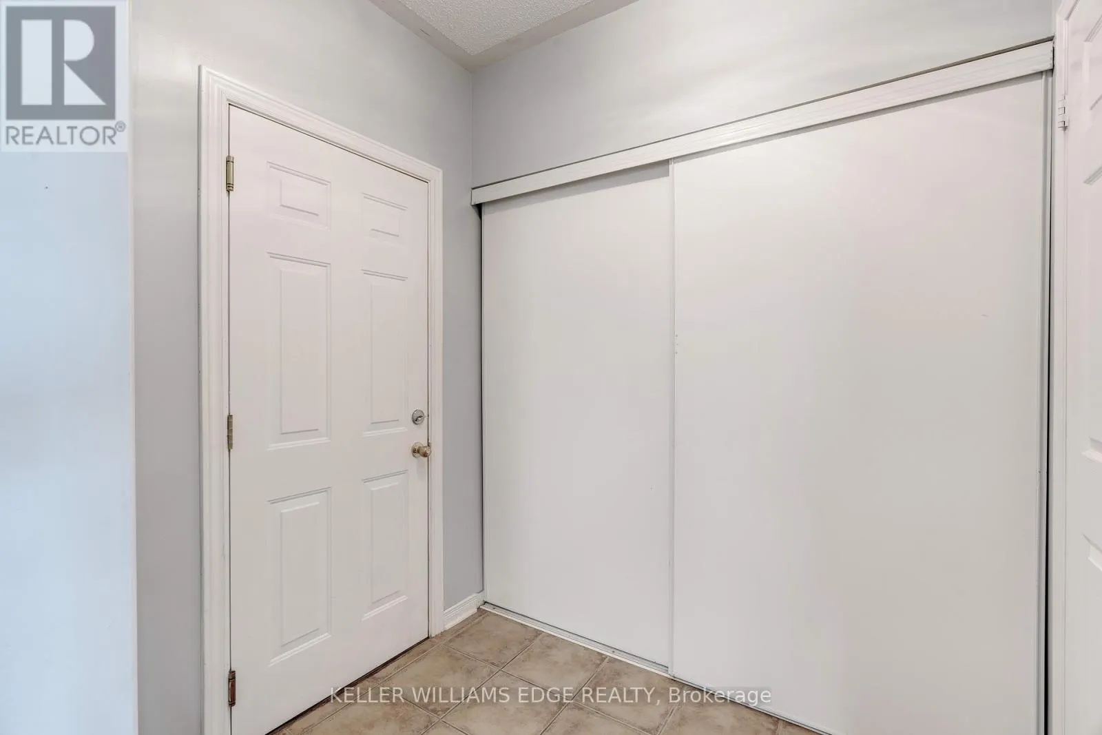 85 MOWAT CRESCENT