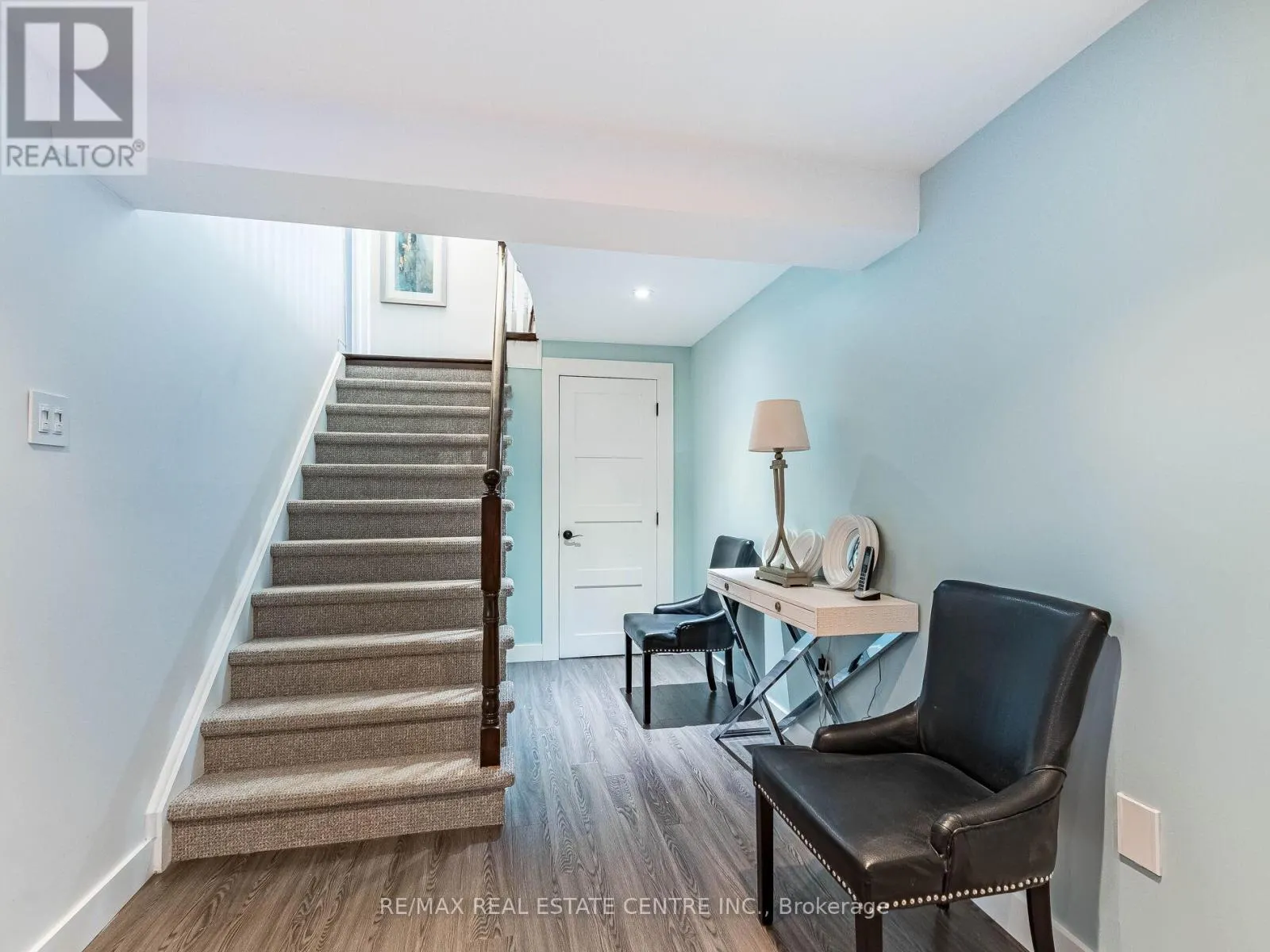 42 SOMERVILLE ROAD