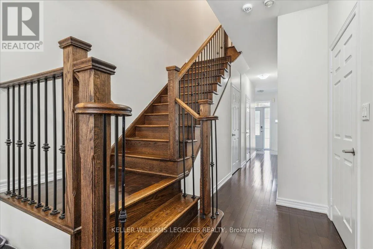 69 DORIS PAWLEY CRESCENT