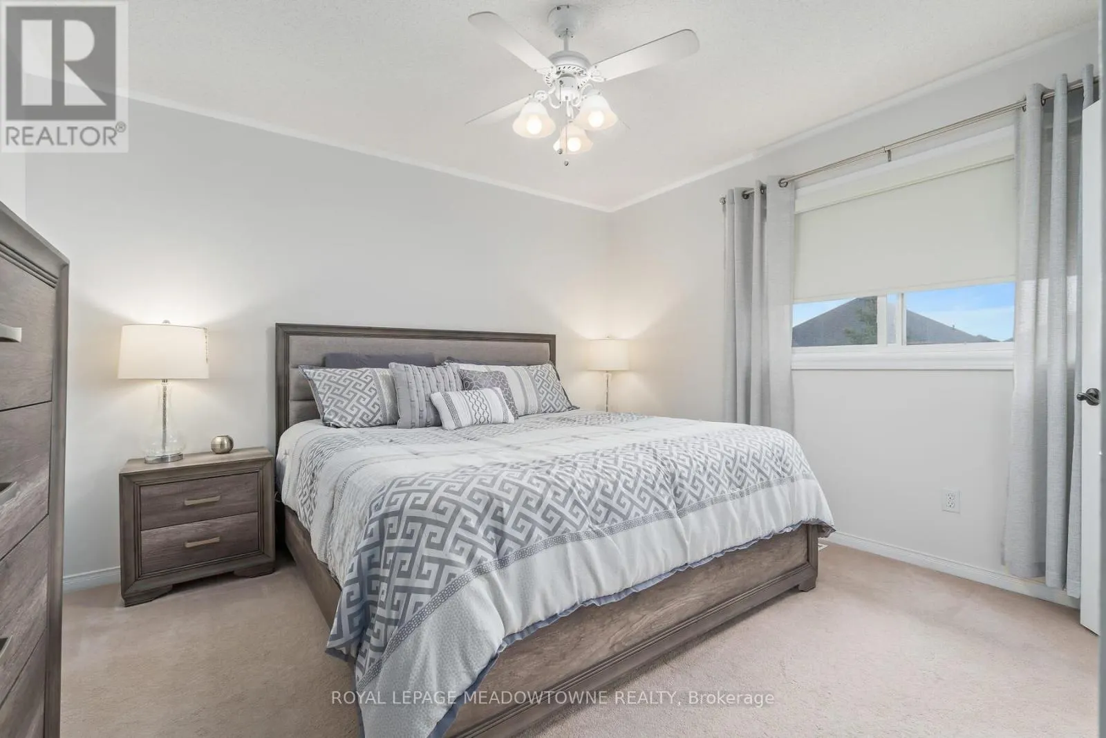 16 CHESTER CRESCENT S