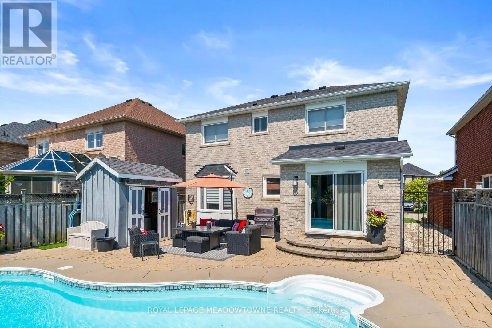 16 CHESTER CRESCENT S