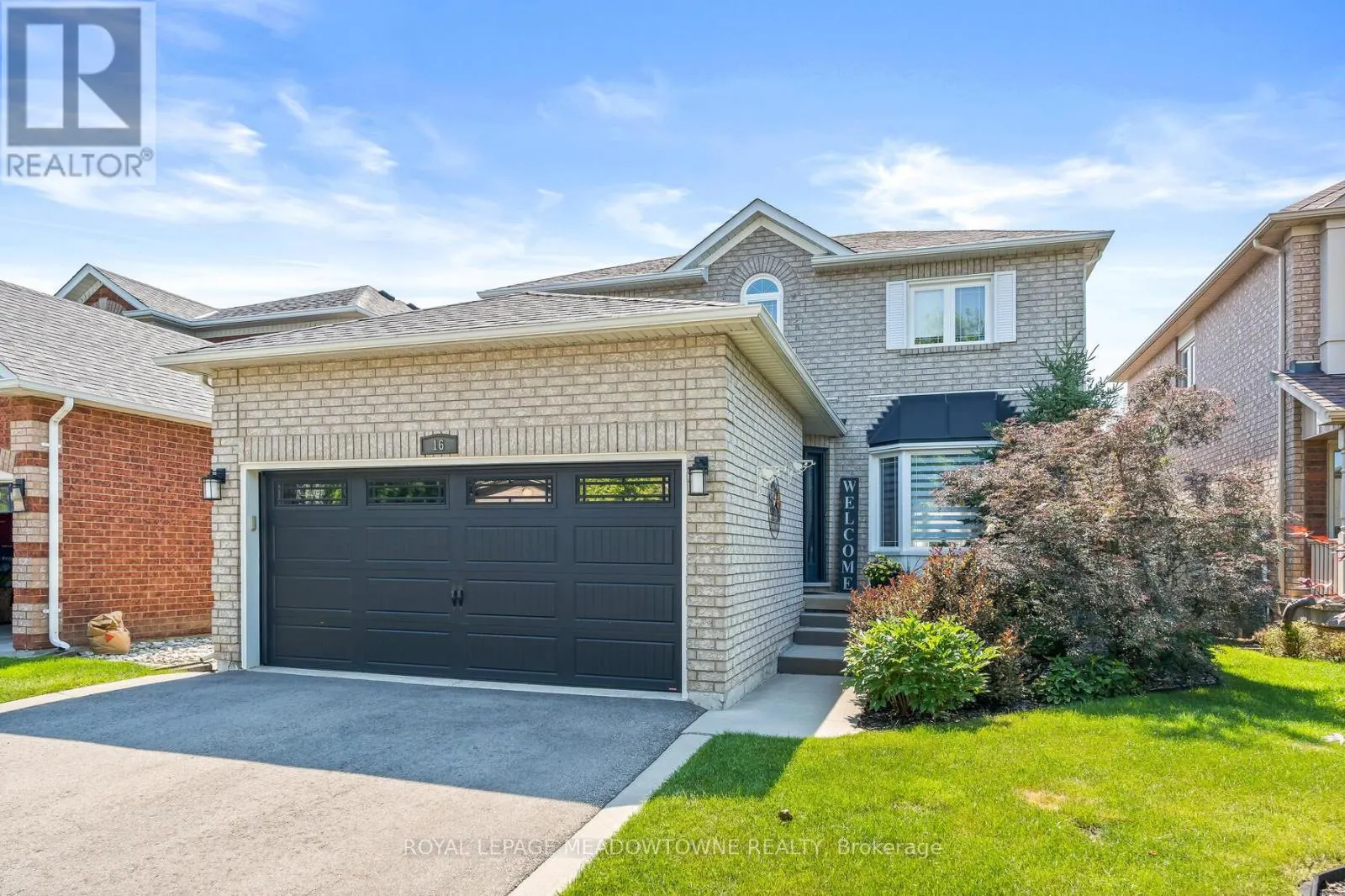 16 CHESTER CRESCENT S