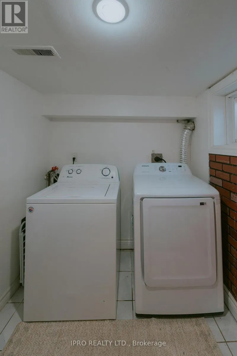 BASEMENT - 183 LIVINGSTONE AVENUE W