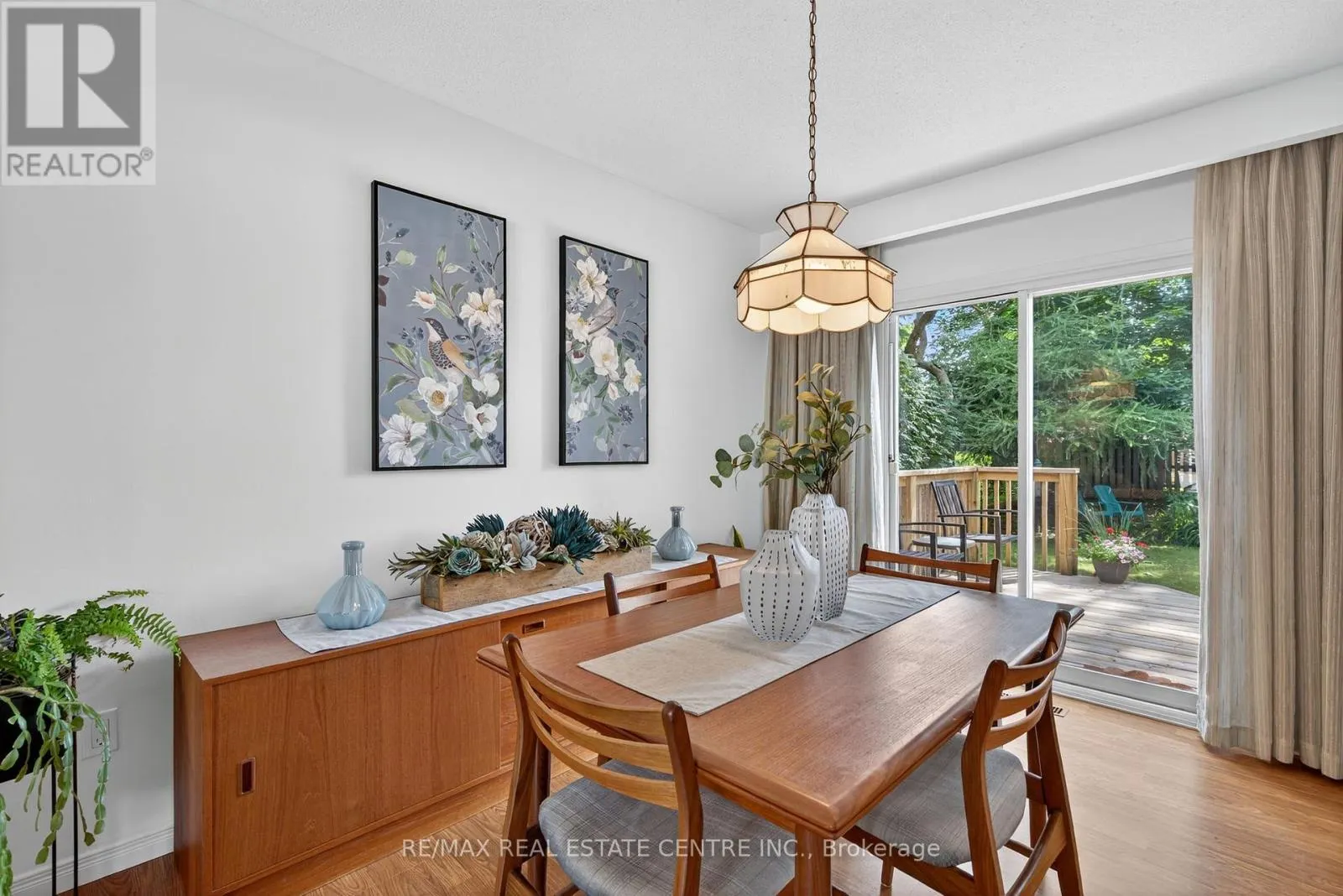 75 MAPLE CRESCENT