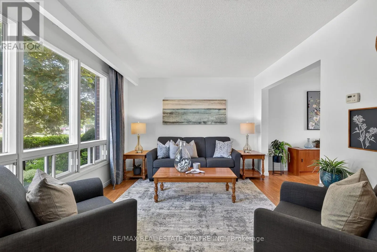 75 MAPLE CRESCENT