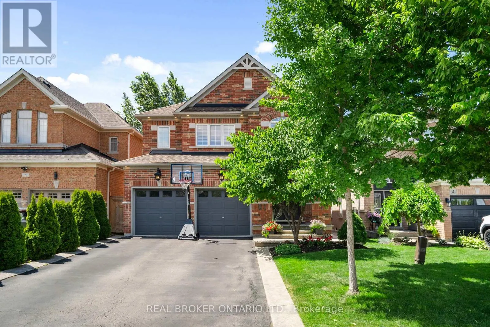 6 SILVER POND DRIVE