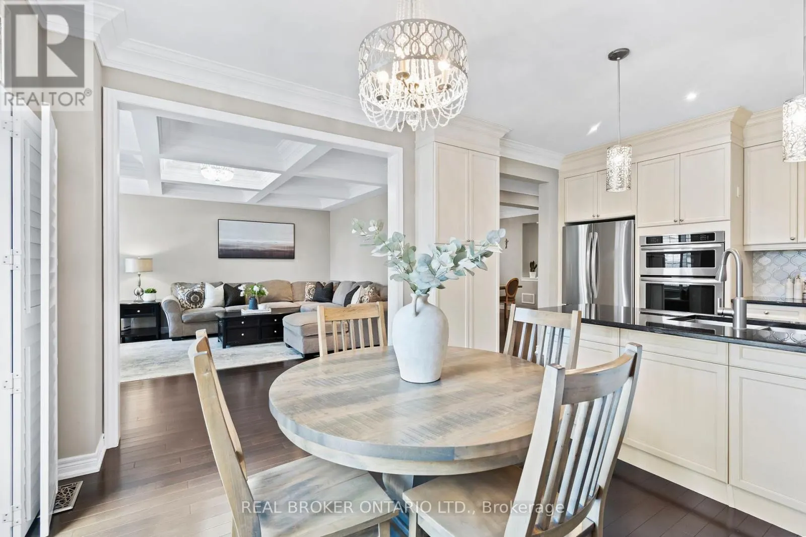 6 SILVER POND DRIVE