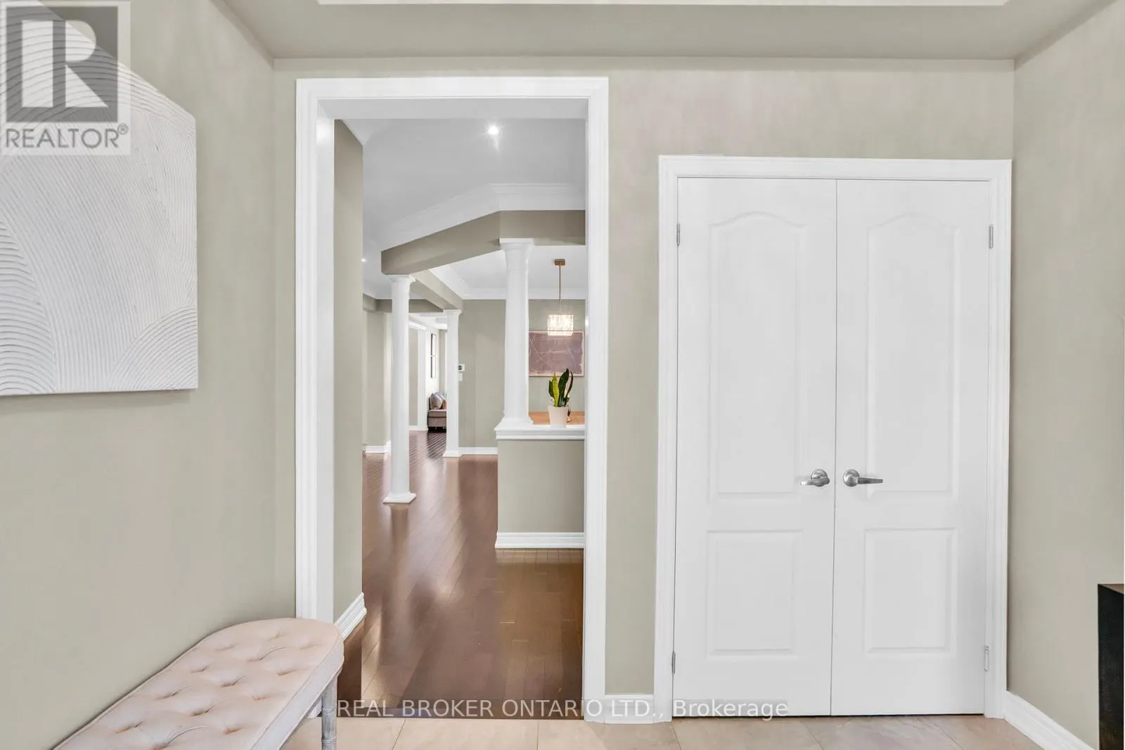 6 SILVER POND DRIVE