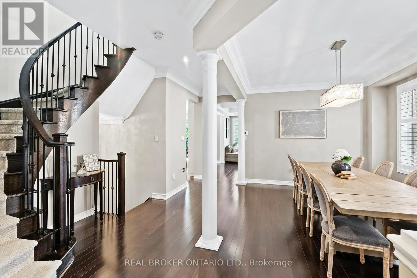 6 SILVER POND DRIVE