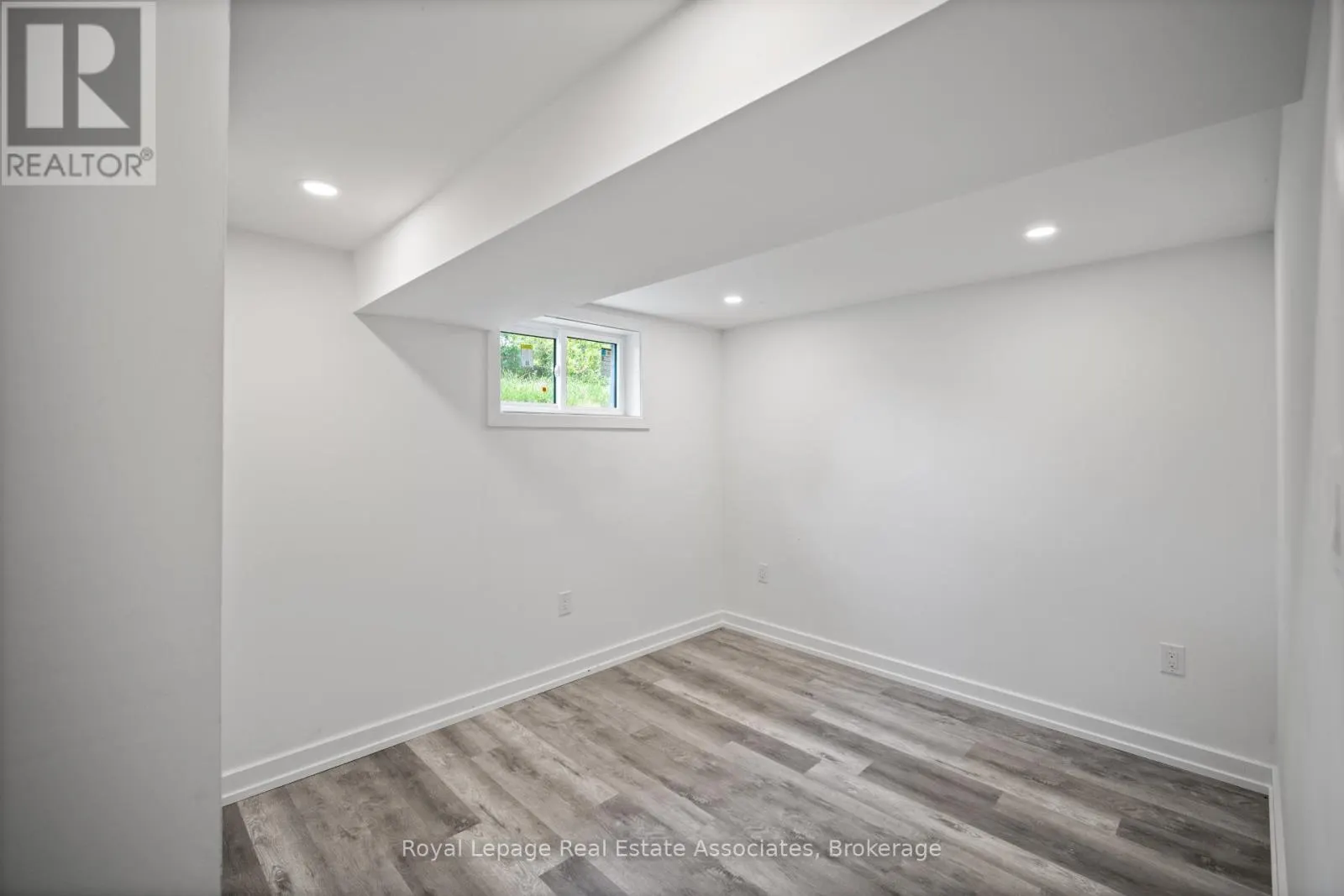 168 TIDEY AVENUE