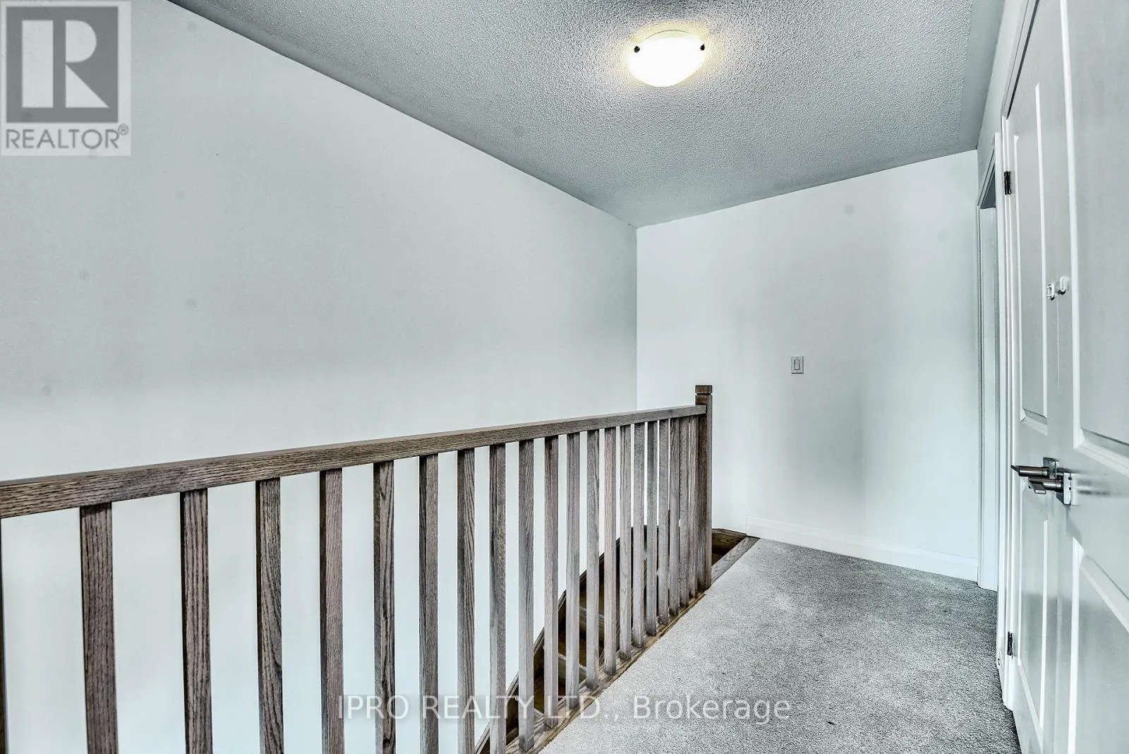 48 WINDTREE WAY
