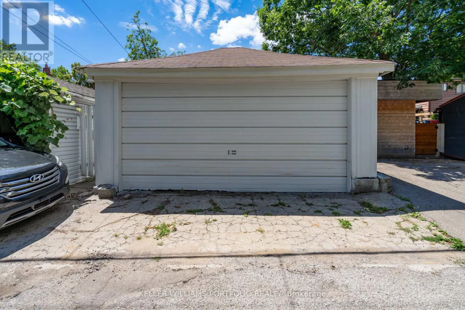 65 WESTHOLME AVENUE