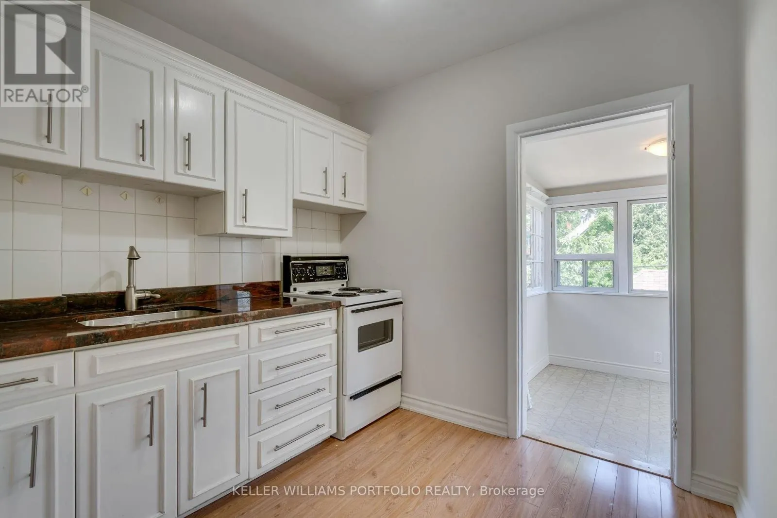 65 WESTHOLME AVENUE