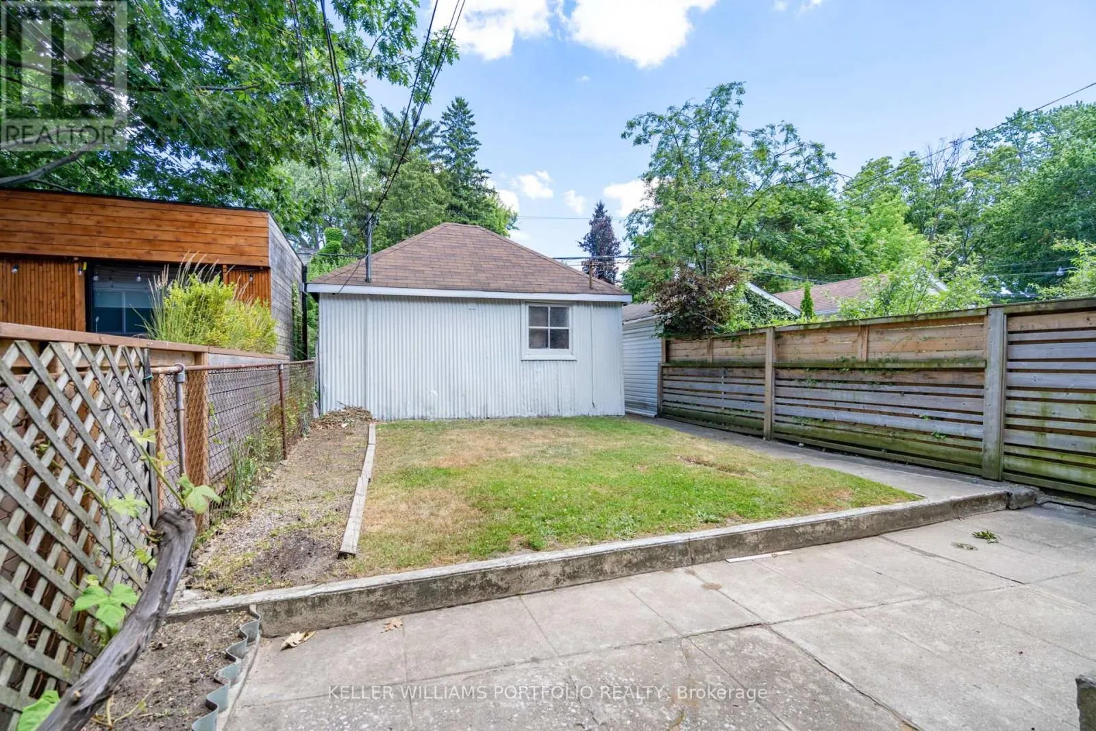 65 WESTHOLME AVENUE