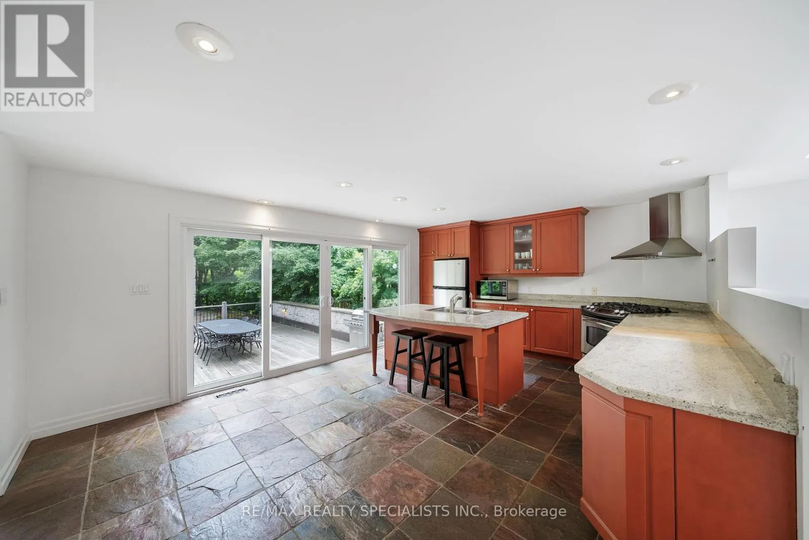 15139 ROCKSIDE ROAD