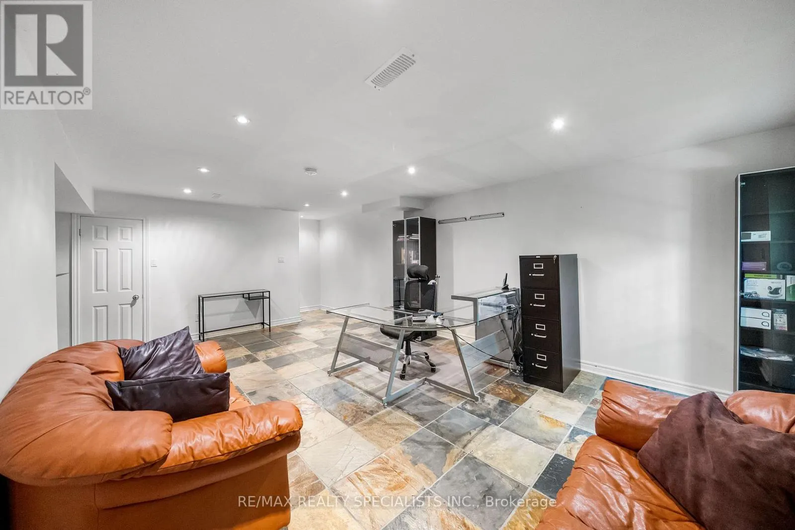 15139 ROCKSIDE ROAD