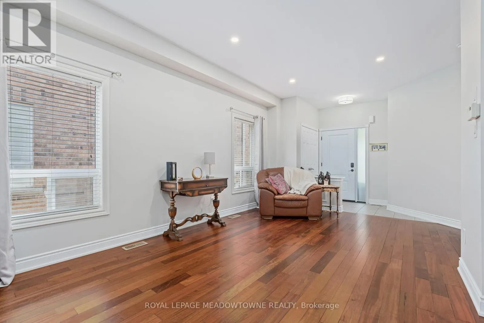 25 MILFOIL STREET