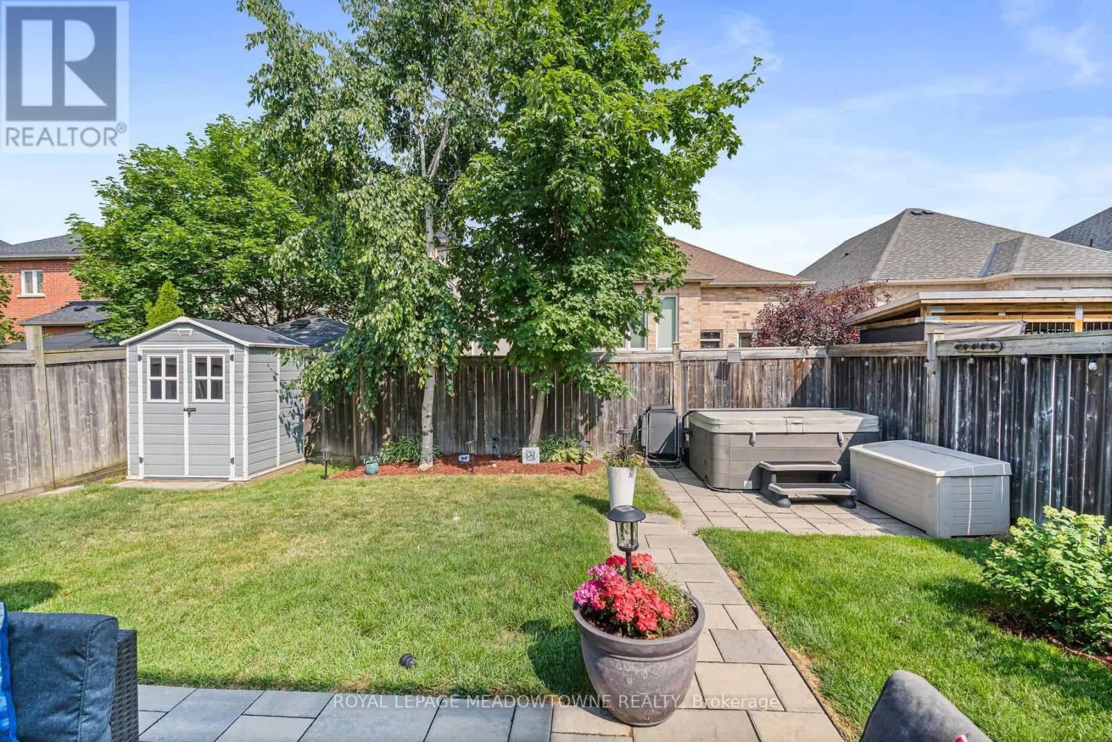 25 MILFOIL STREET