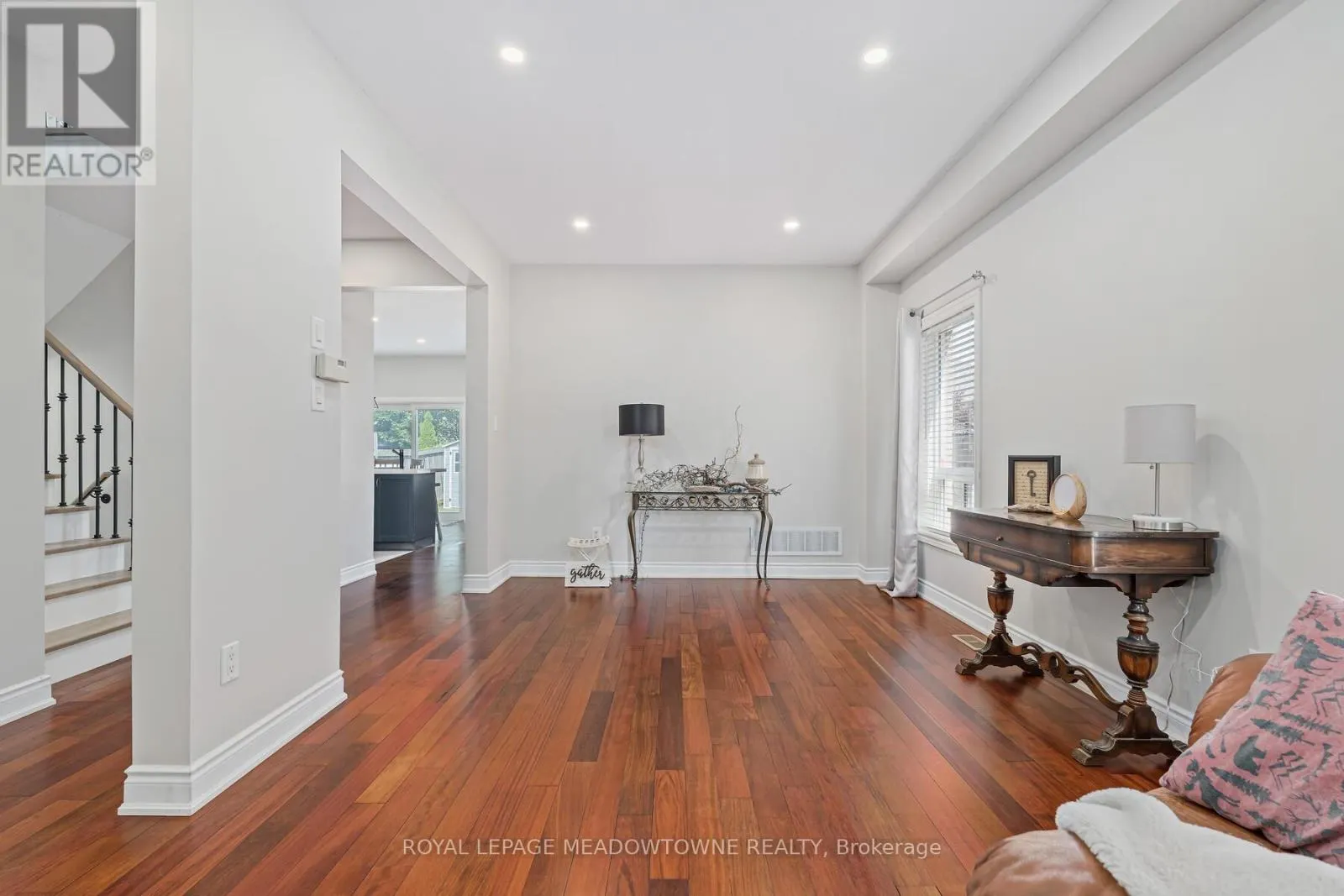 25 MILFOIL STREET
