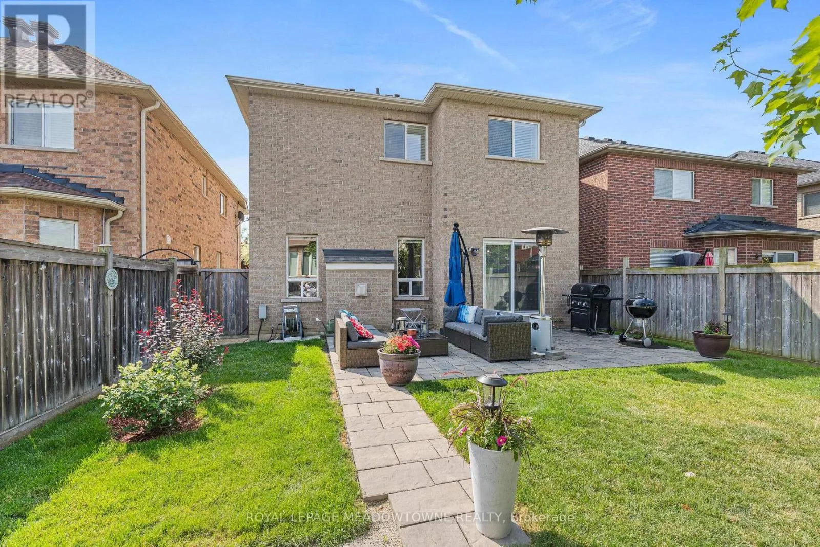 25 MILFOIL STREET