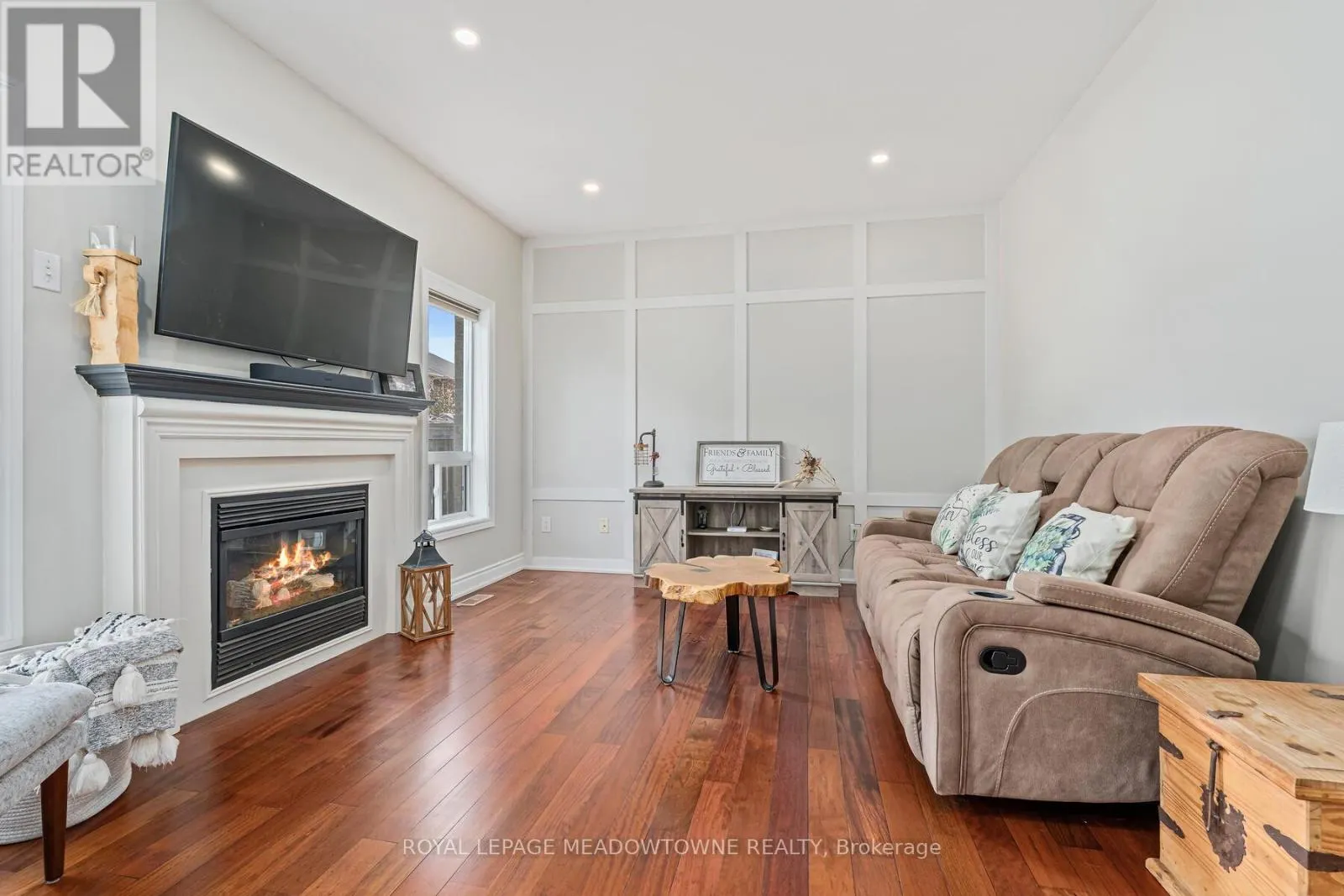25 MILFOIL STREET